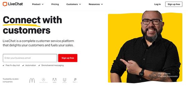 livechat live chat tool example of proactive live chat