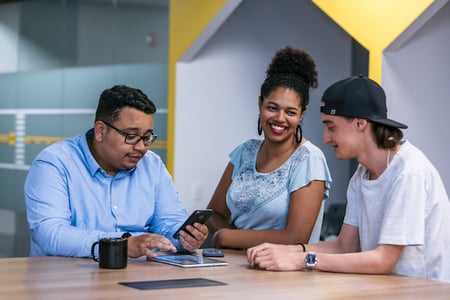 SaaS Revenue Model: How to Adopt One to Boost Recurring Revenue